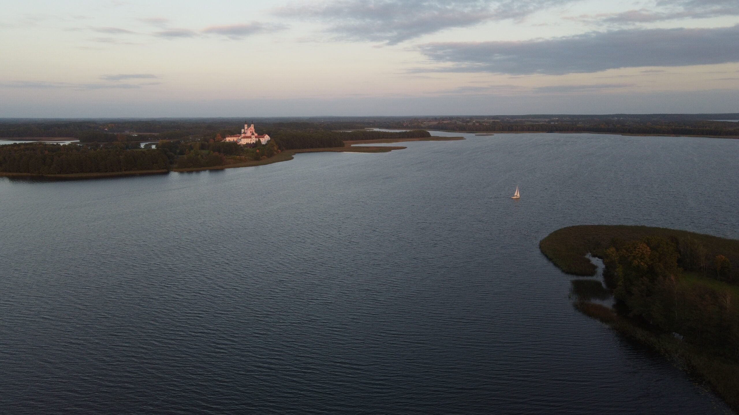 klasztor Wigry noclegi Suwalszczyzna Suwałki agrokwatera agroturystyka